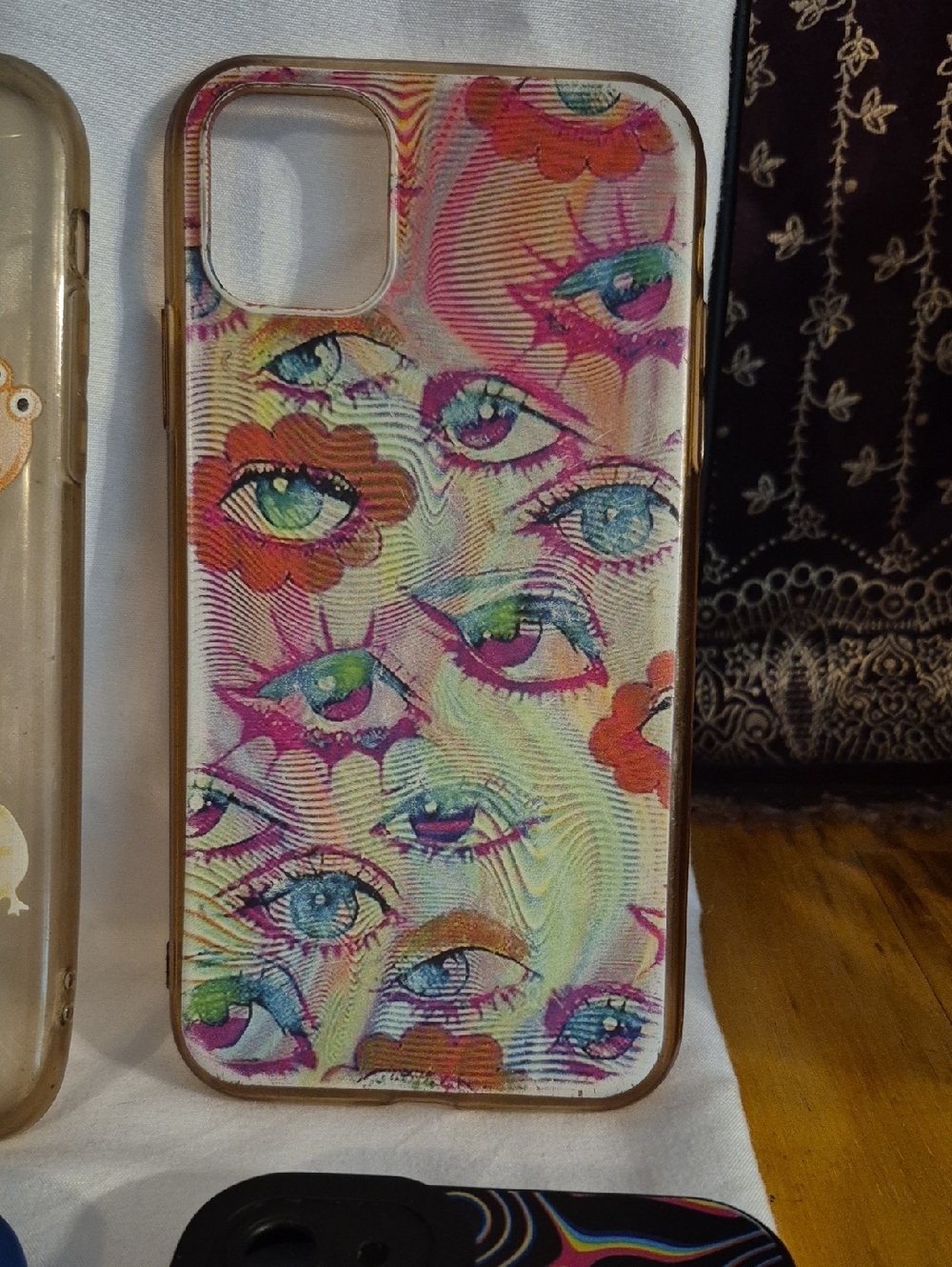 Assorted Colorful iPhone Cases – Multi-Color Protective Covers - Picture 4 of 7